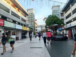 Ang Mo Kio Avenue 8 (D20), Shop House #575679451